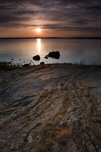sunset lake vänern mariestad