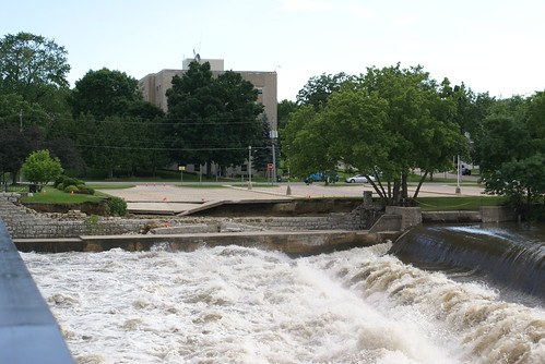 flood iowa cedarriver charlescity 2008iowaflood