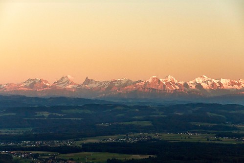 mountains mittelland alps berneroberland eiger mönch jungfrau schreckhorn wetterhorn finsteraahorn sunset peaks snow
