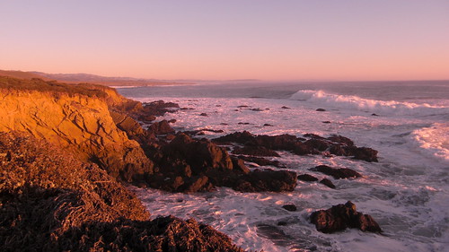 sunset lighthouse bay waves sansimeon blancas piedras