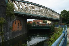 Bowstring bridge