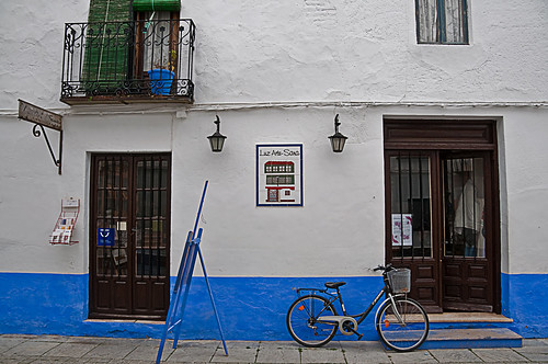 blue white color texture textura blanco azul composition nikon bicicleta explore almagro bycicle composicion encuadre d90 confesiones portiman
