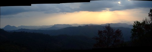 sunset autostitch panorama clouds thailand hills uncropped 2010 maehongson 10millionphotos tbgplaygroundforpsychotics mayjune2010 giwlom กิ่ลม