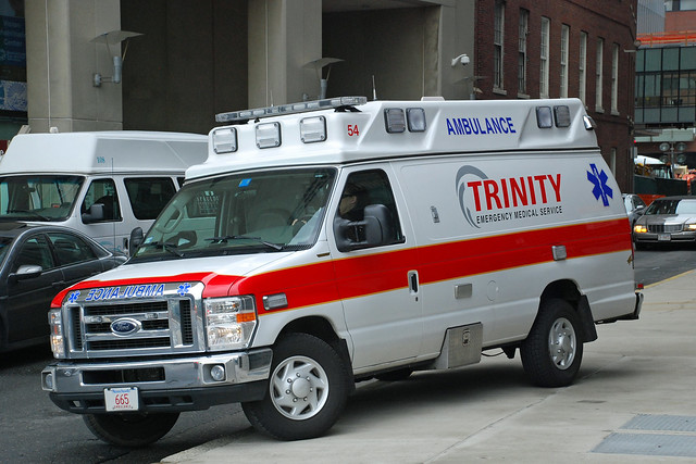 Ford e series ambulance #9