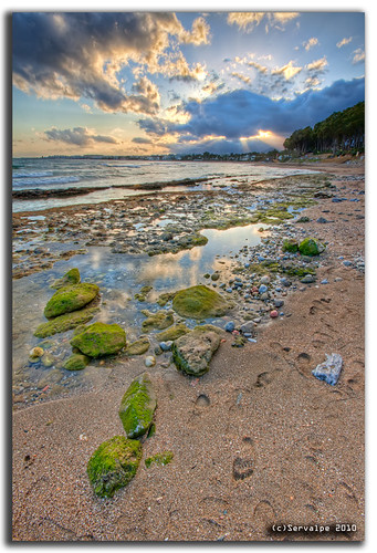 sunset sun beach clouds canon reflections atardecer rocks stones sigma playa rays 1020 ancon hdr rocas marbella reflejos sigma1020mm eos450d mywinners servalpe