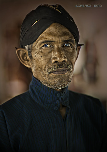 travel portrait people indonesia nikon asia 85mm yogyakarta d700