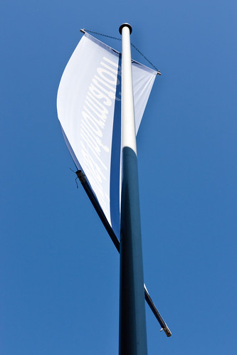 blue light shadow sky flag pointofview flagpole information lightroom eos450d winsenanderluhe sigma17702840dcmacrooshsm helpmeinformation