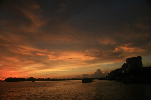 sunset sky silhouette clouds tramonto puestadelsol coucherdusoleil غروب 日没