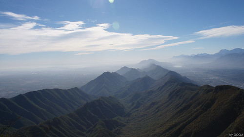 mexico view south north peak cerro leon silla pico vista sur nl monterrey nuevo norte