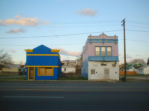 colors buildings michigan detroit