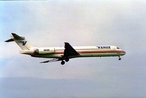 Venus Airlines MD-87; SX-BAV@ZRH;12.10.1994
