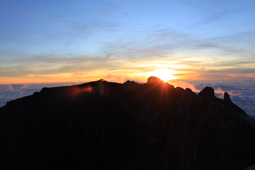 mountain sunrise malaysia borneo kotakinabalu sabah canon60d