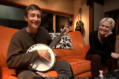 rachel shares her banjo with jack 