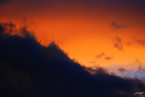 sunset nuages couchant millau
