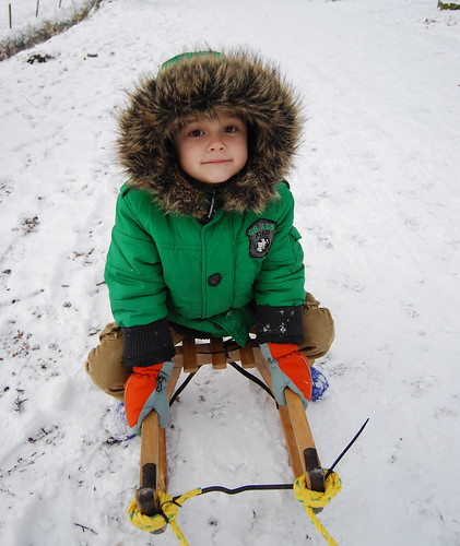 winter boy snow holland netherlands kids sneeuw nick nederland nicolas achterhoek gelderland jongen paasberg terborg