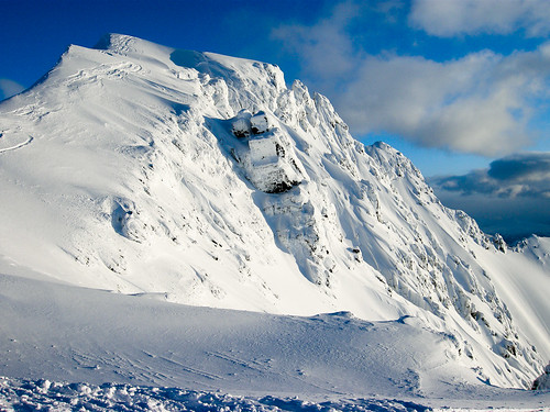 mountain norway troms alpineskiing lyngen holmbukttind1666