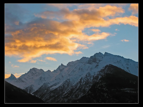 sunset sky italy mountains clouds montagne italia tramonto nuvole valle cielo aosta