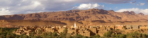 city panorama mountains berge stadt atlas marocco marokko tinghir afanour