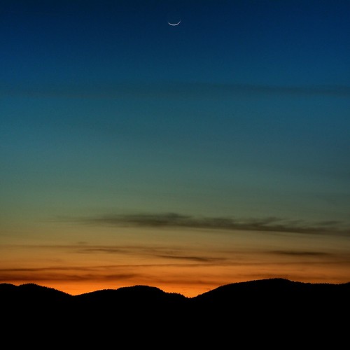 california sunset color silhouette twilight spectrum nevada tahoe sunsets laketahoe newmoon linked prismatic caverock sierranevadamountains waxingcrescent thedarksideofthemoon tahoesunsets 030808 march82008 63231pm drymoon ipadwallpaper