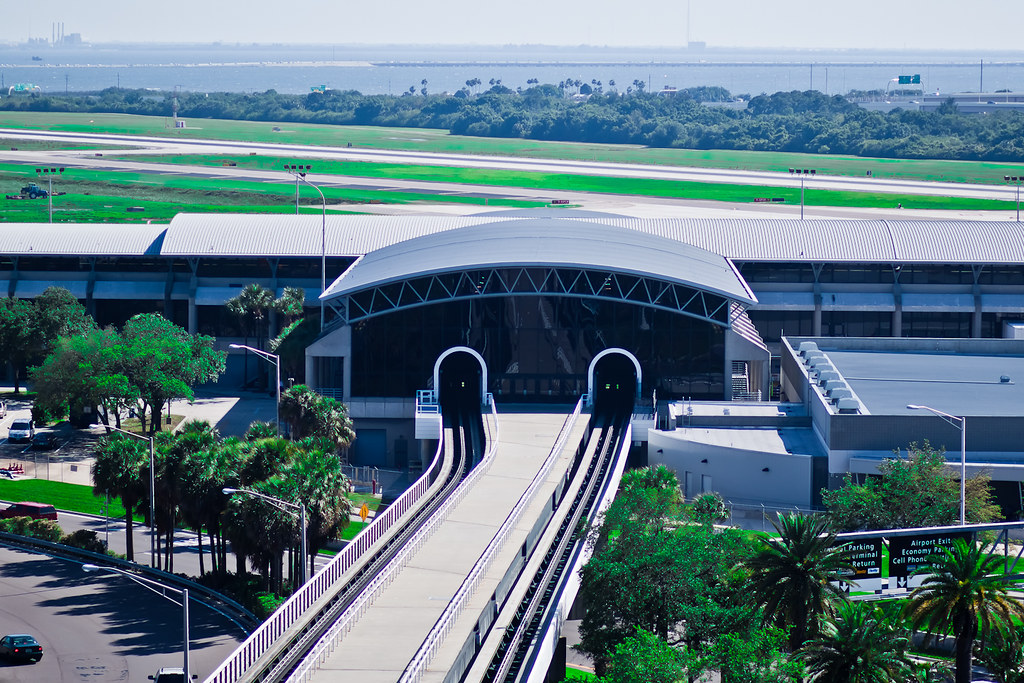 Tampa Airport Car Rental - Book Direct - Airport Rentals