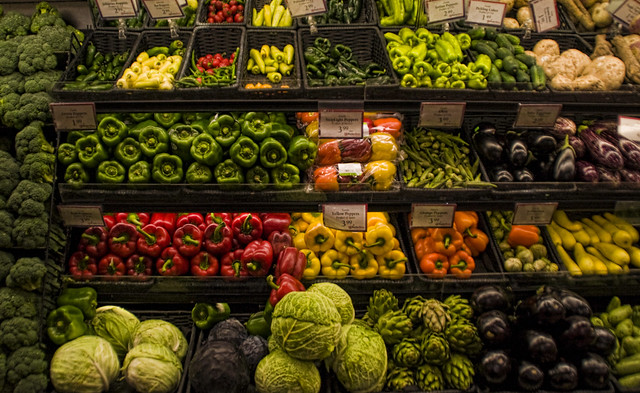 supermarket vegetable shelves