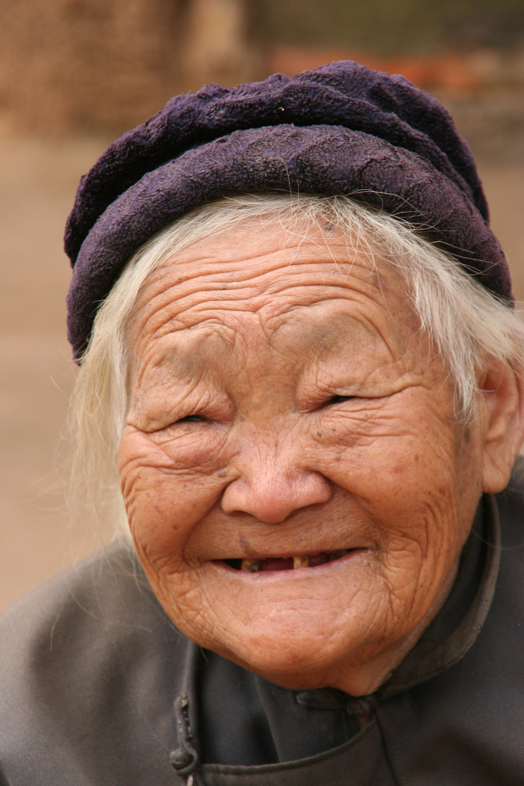China Putzehei - Portrait Old Chinese Woman  Flickr - Photo Sharing-2427