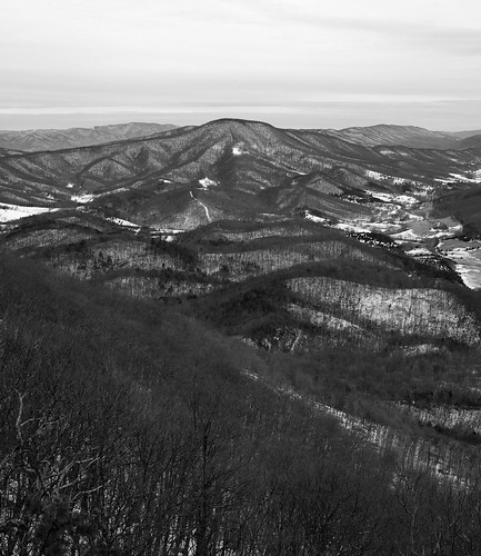 blackandwhite panorama mountain virginia scenery roanoke appalachiantrail verticalpanorama mcafeesknob tinkercliffs