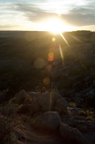 friends sunset stone rachel rocks nick granite enchantedrock madi d90 24120mmf3556gvr
