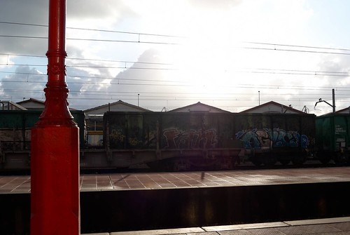 sun sol station train sunrise tren nikon asturias estacion salida aviles ria avilés renfe d60 nikond60 magkm