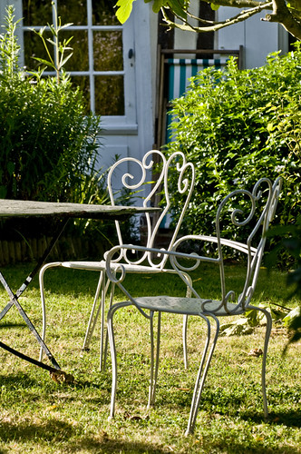 france garden table nikon raw chairs jardin normandie acr normandy chaises d300 seinemaritime veuleslesroses afsvr70300mm lesplaisirssimples