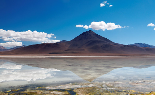 reflection southamerica reflections mirror desert bolivia lagoon atacama altiplano lagunaverde