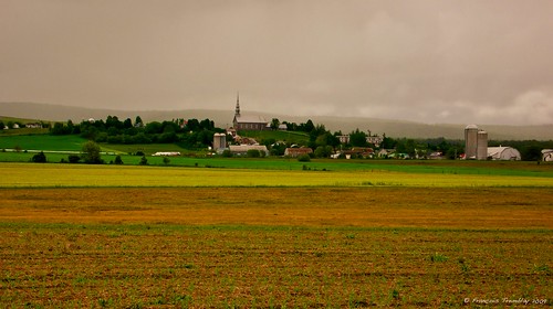 canada church field rain landscape village quebec québec norbertville rainylandscape paysagesété