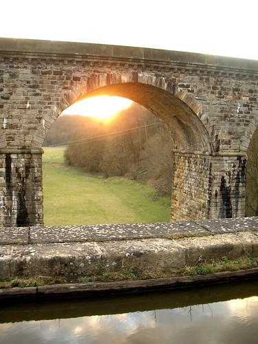 bridge sunset sun green yellow wales grey canal arch pentax chirk aquaduct optios