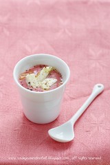 Rhubarb soup with mozzarella