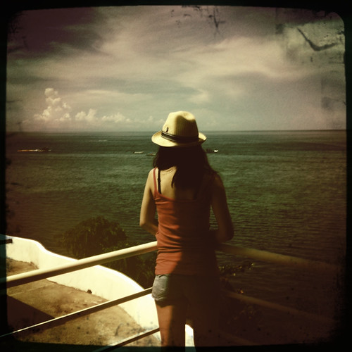 light sea portrait apple back philippines squareformat welcome exploration 3gs iphone baracay iphonography hipstamatic
