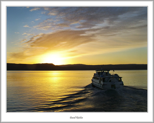 winter sunrise landscape dawn scotland riverclyde ships ferries gourock dunoon inverclyde alicat argyllbute