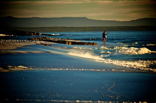 morning beach water sunrise geotagged fishing rocks wave australia nsw southcoast hyamsbeach geo:lat=35102882 geo:lon=150693294