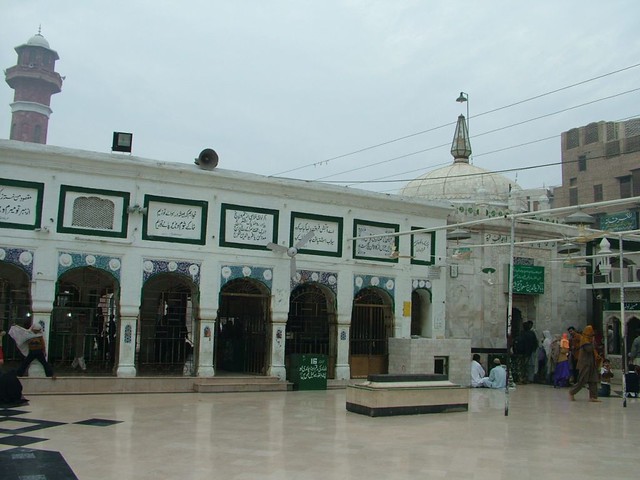 baba farid's tomb