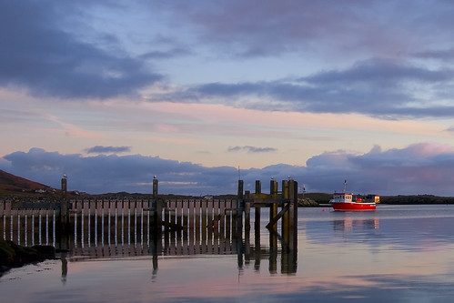 sunset landscape boat fishing fishingboat outerhebrides isleofharris leverburgh leverburghpier