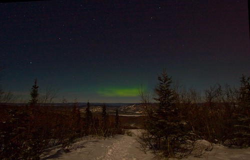 travel winter vacation sky snow alaska night canon aurora fairbanks northernlights auroraborealis eos20d esterdome