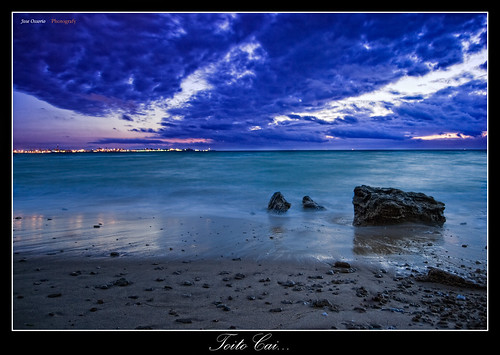blue sunset sea españa beach azul atardecer mar nikon stones playa andalucia cadiz rocas d60 puertodesantamaria joseossorio