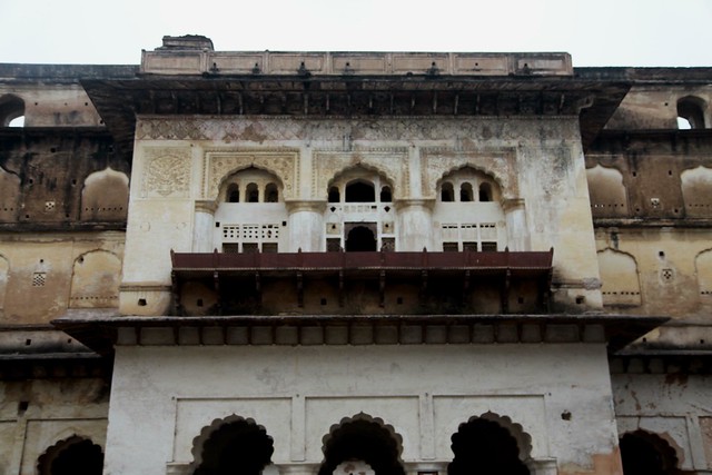 raj mahal orchha palace