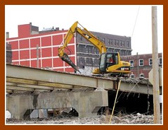 Demolition of the 9th Street viaduct