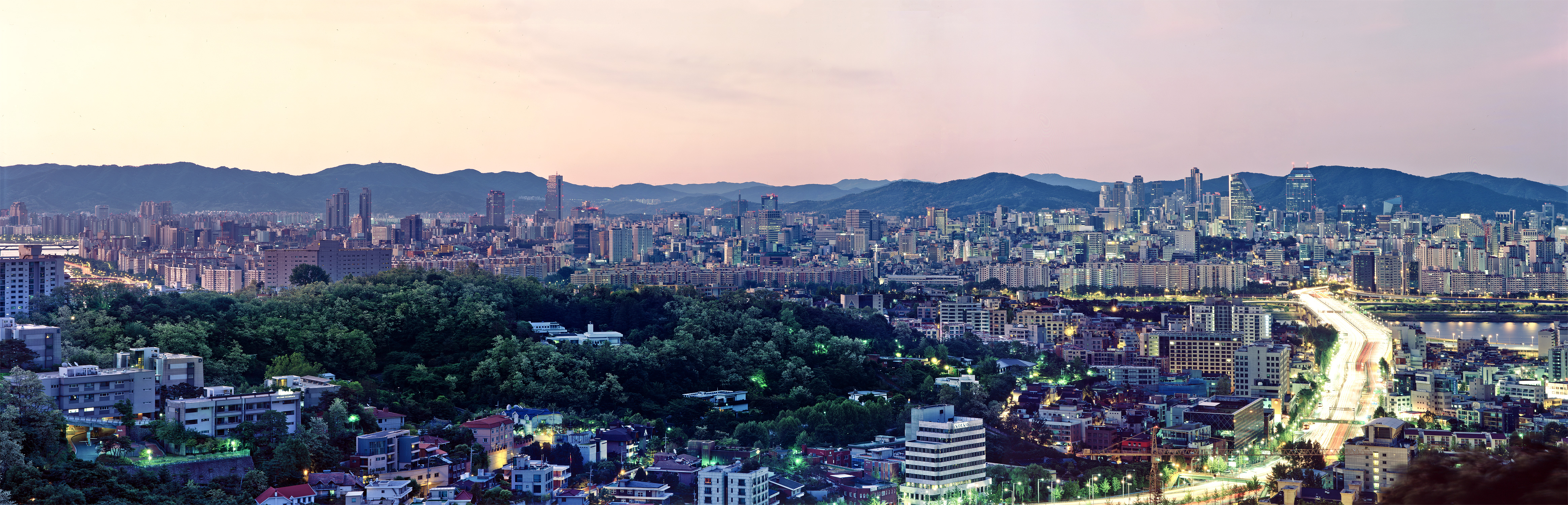 In Seoul brüste fette Angeschweißte Ketten