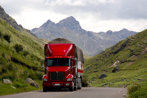 road mountains peru ruta truck carretera route camion estrada andes ayacucho montanhas montañas caminhao rodovia