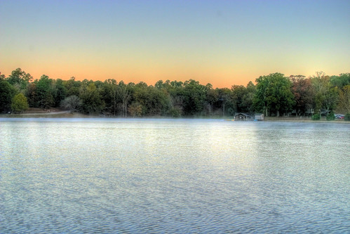 camping lake fall leaves tn tennessee hdr chickasawstatepark