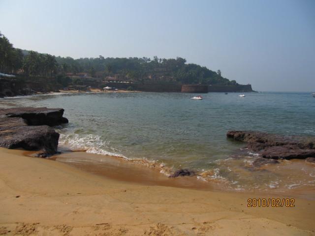 Sinquerim Beach
