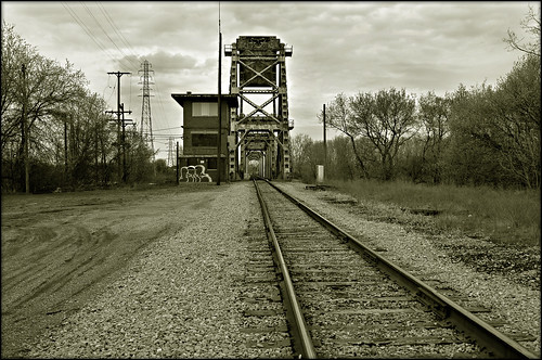 train trainbridge saginaw