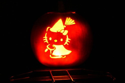 Hello Kitty Witch Pumpkin