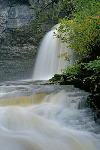 waterfall sideview fingerlakes silt eagleclifffalls montourfallsny mcclurecreek dayofgreatwater